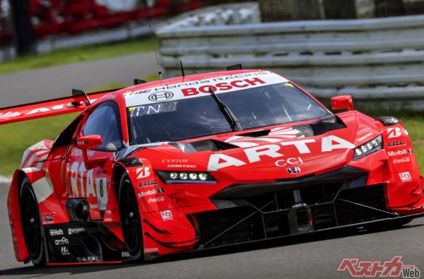 500クラスQ1のトップだった8号車のARTA MUGEN NSX-GT