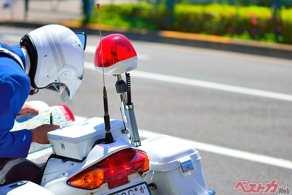 日々の取り締まりのなかで、本来やらなくてもいいこと、余計な時間をとられてしまうような事案を「クソつかみ」などと呼ぶ。ここではそんな困ったドライバーたちの事例を紹介してみたい(Paylessimages@Adobestock ※画像はイメージです)