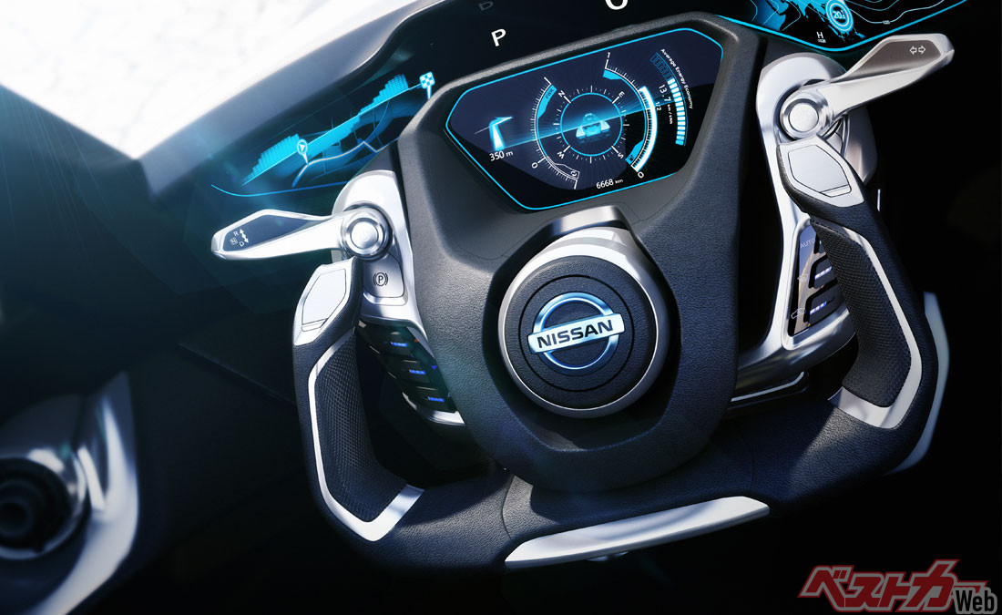 丸いハンドル王道時代」が終焉…!? ステアリング大進化期に感じる一抹の