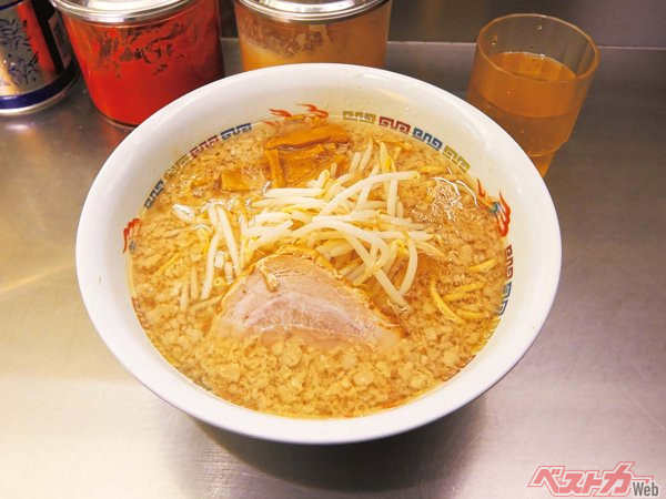 『ホープ軒　千駄ヶ谷店』ラーメン　950円（2023年1月14日時点）