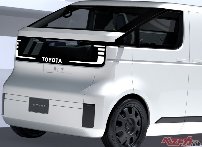 BEVハイエース見参か!? トヨタが斬新コンセプトカー発表!! 車中泊もお