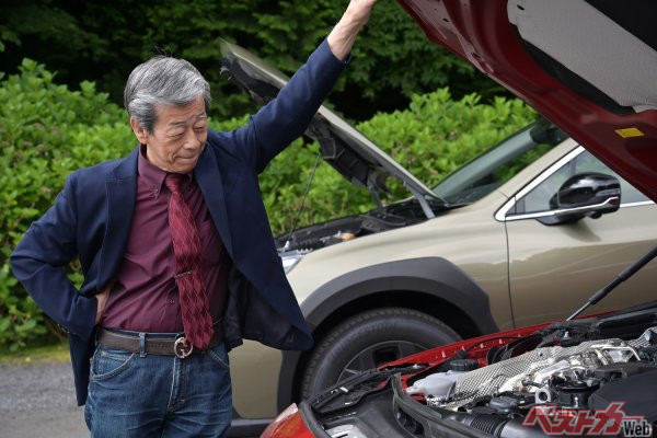 プロフェッショナル・エンジニアの視点で自動車評価をするという水野和敏氏