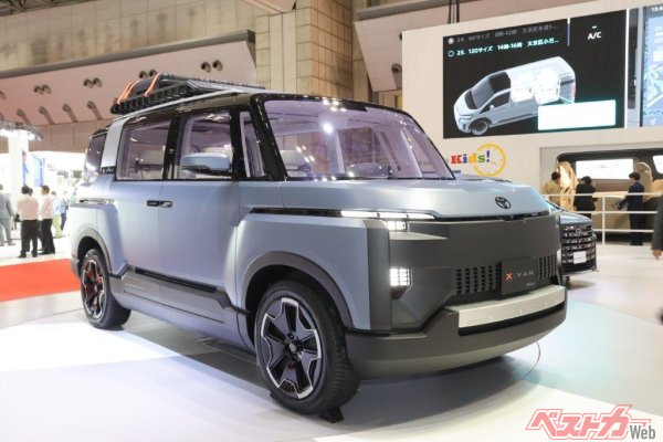 トヨタ車体がジャパンモビリティショーで発表したクロスバンギアコンセプト