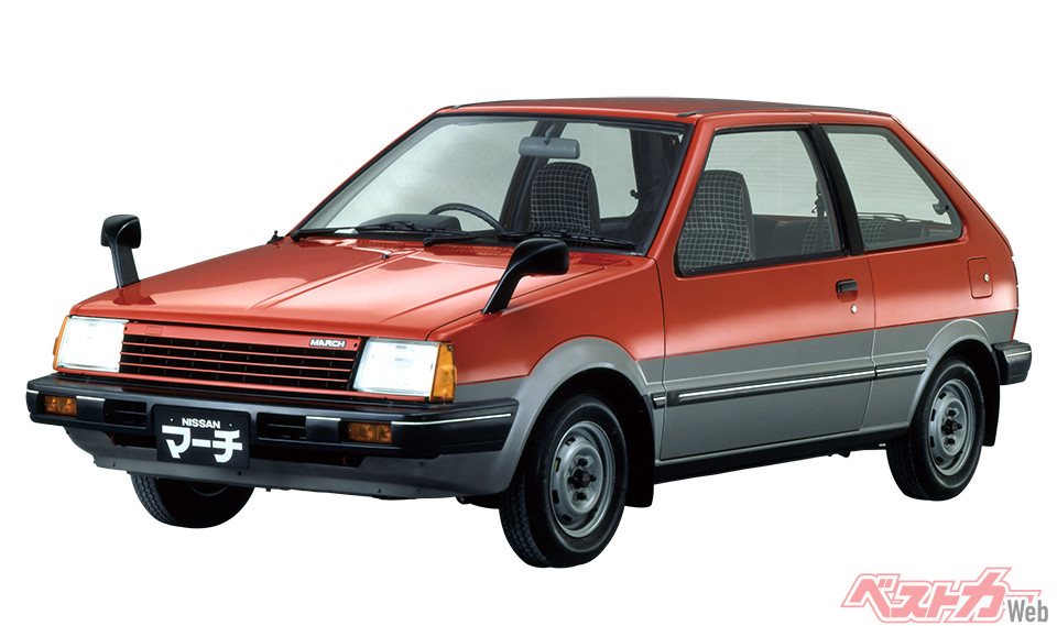 日産 初代マーチ（1982～1992年）。経済性が高く、使い勝手もいいクルマとしてさまざまな派生車種が登場。欧州でもマイクラという名前で販売され、高い人気でした。ちなみに、初代マーチは1982年、ウーノは1983年に販売されました。たぶん設計時期カブッてますよね