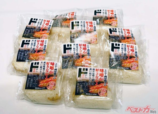 「西京味噌で米を食い続けるための金目鯛焼きおにぎり」（214円）