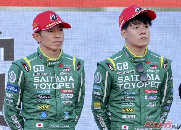 300クラスのチャンピオンを初めて獲得した吉田広樹/川合孝汰組。<br>スタッフはディーラーの社内チームだというから凄い!