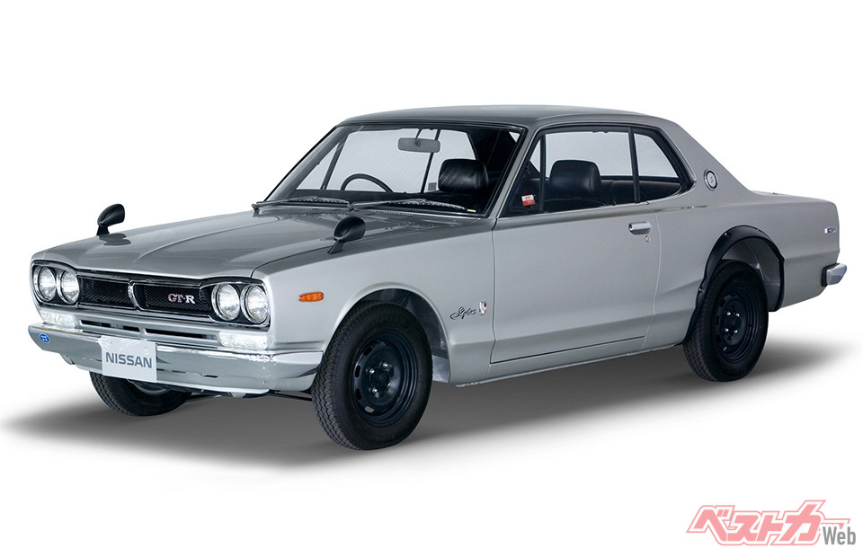 日産 初代スカイラインGT-R(1969~1972年)。1969年から1972年まで約2000台が作られた初代スカイラインGT-R。写真は1970年のマイナーチェンジで登場したクーペですが、デビュー時は4ドアセダンでした