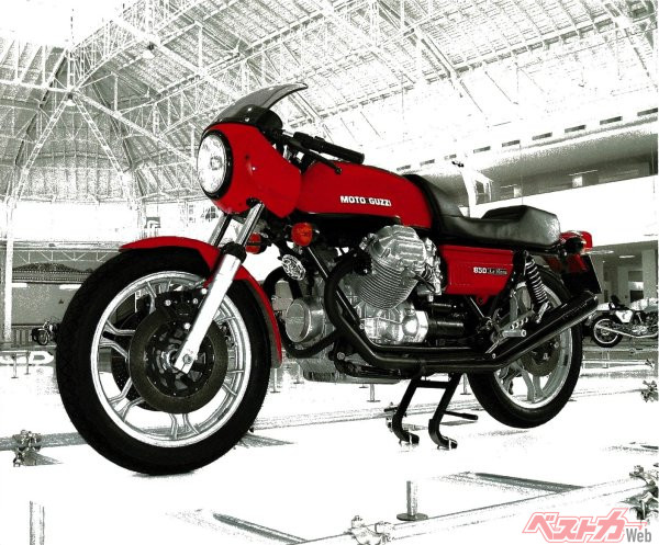 イタリアのバイクメーカー、モトグッツィのブレーキにブレンボは前後輪ブレーキを連動させて作動させる「インテグラルブレーキシステム」を提案した<br>