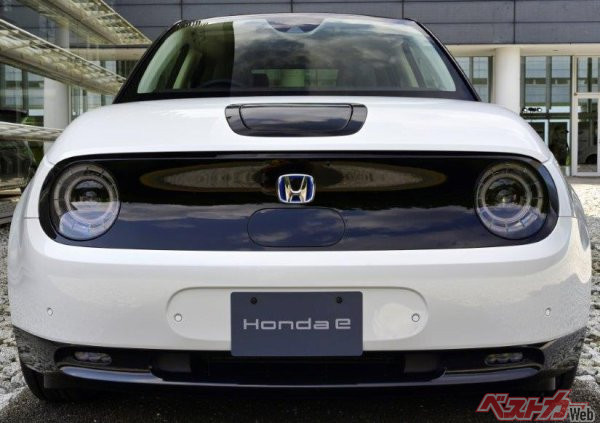 志は「その意気やよし！」だったが……ホンダ初量産型EV「ホンダe」が2024年1月に生産終了へ!!
