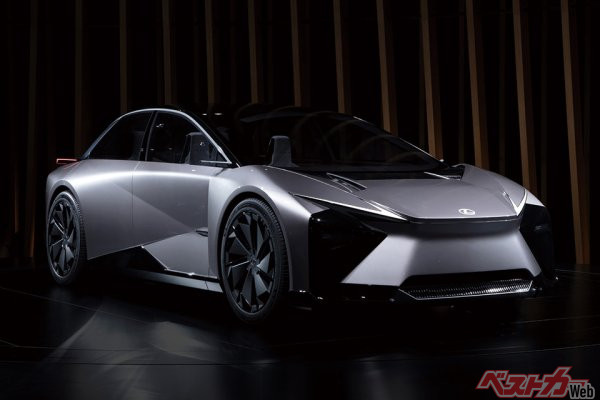 トヨタが新しい生産技術を採用し、2026年に導入予定の次世代BEV「レクサスLF-ZC」