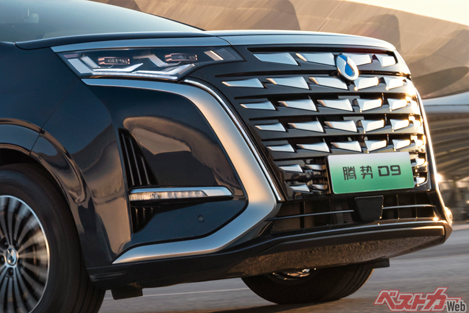 中国市場で2ヶ月で3万台受注の超実力派!! 4人乗り仕様も登場!? BYDの