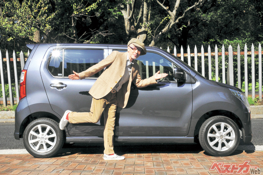 振り返ってみれば、このワゴンタイプのフォルムも初代ワゴンRが世の中に広めたものであった。そういう過去も含めて、古いファンを大事にしつつも、ワゴンRはいつも何かに挑戦してほしいぞ!