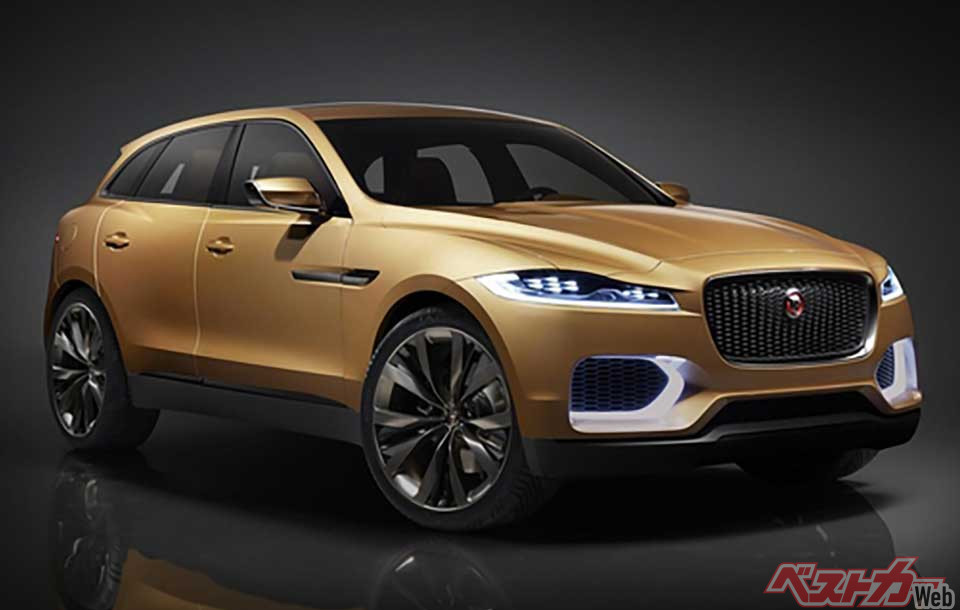 各国のモーターショーで公開されているジャガーのSUV C-X17。アルミモノコック構造を採用した意欲作で、発売が待たれるモデルだ