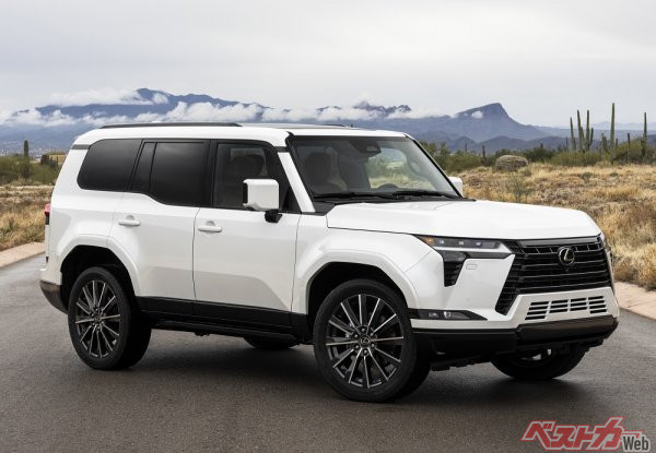 こちらが「ラグジュアリー」。オンロードでの性能を求めるユーザーに人気が出そう