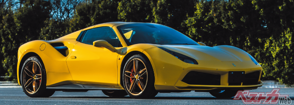 作中で赤羽海人がドライブするフェラーリ488GTBもTOYOTA86のライバルとなる