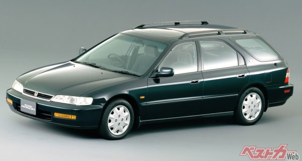 2代目アコードワゴンはワゴンの王道、スバルレガシィツーリングワゴンにない洗練された雰囲気と上質感が魅力だった