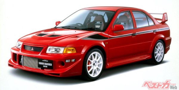 1999年12月に発表された第2世代ランエボ最後のモデルとなるランサーエボリューションVIトミーマキネンエディション。当時の新車価格はGSRで327万8000円だった