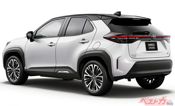 HYBRID Z(2WD)(ブラックマイカ×ホワイトパールクリスタルシャイン)<オプション装着車>(2020年8月発売開始時の公式画像)