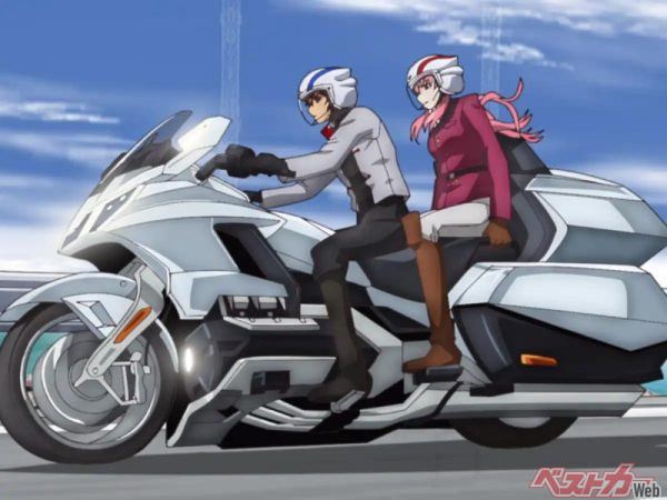 大ヒット映画『ガンダムSEED』にバイクが出演、その理由を福田監督に聞いたッ！！【モーターサイクルショー2024】