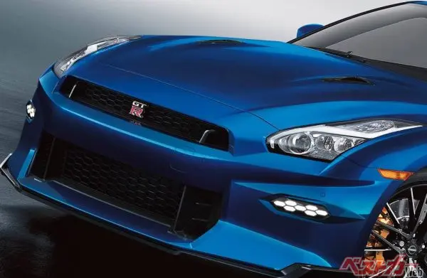 GT-Rに「スカイライン」が北米で復活だって!!!　しかも伝説の「ベイサイドブルー」まで登場ってマジ??　「GT-R スカイライン」が今夏発売へ