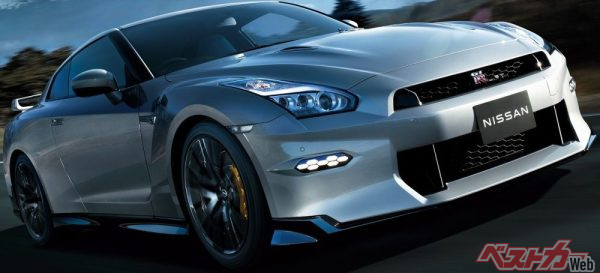 日本が誇るスーパースポーツカー日産GT-Rの 2025モデル。おそらくこのモデルが最期のGT-Rとなるはず