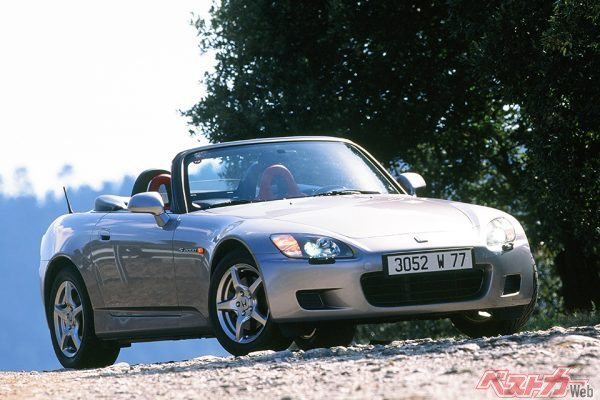 S2000は200万円台で購入できなくはないが、過走行車ばかり。スペアパーツが不足していることを考えると、維持が難しい