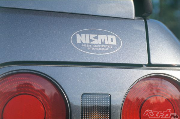 ベストカー読者にはこっちの「NISMO」ロゴのほうがおなじみ？