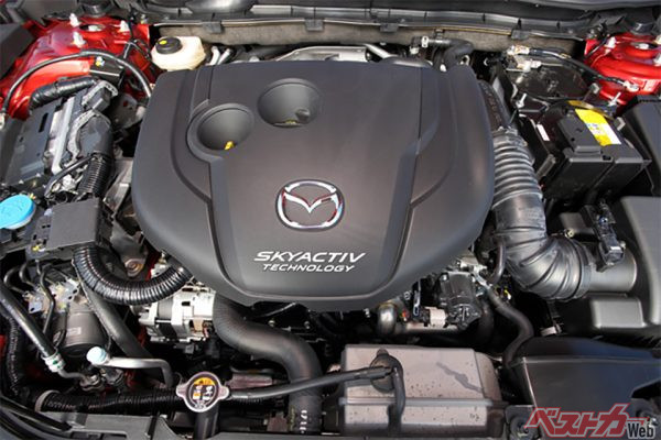 アテンザとCX-5に搭載されるSKYACTIV-D2.2。最高出力は175ps/最大トルクは42.8kgm、燃費は20km/L（AT）