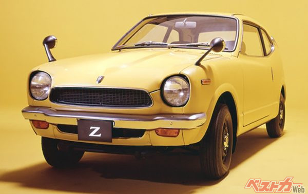 ホンダZ（初代、1970年～1974年）…前期型はN360、後期型はライフがベースで、エンジンも空冷と水冷が存在。4人が充分乗れたという。Zの車名は1998年の軽SUVで復活している