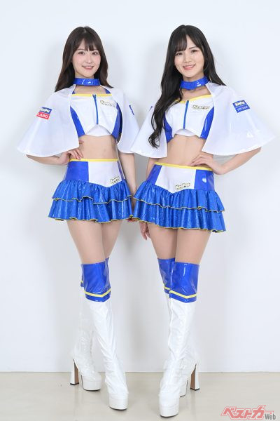 佐々木美乃里ちゃん（左）と友野ゆみちゃん。白と青を基調としたコスにイエローの差し色もバッチリ決まってます！