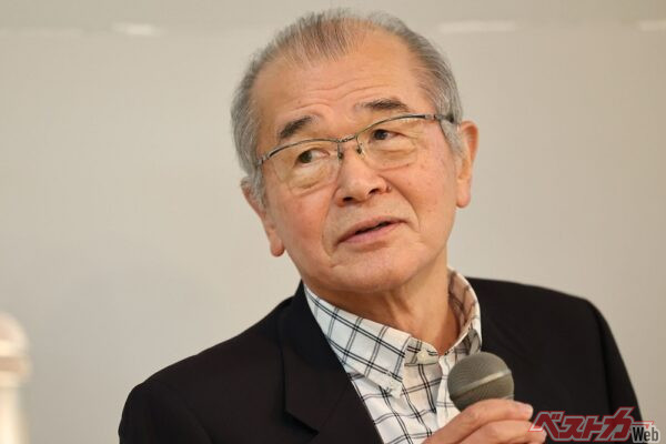 渡邉衡三名誉館長の語り口にファンも多い