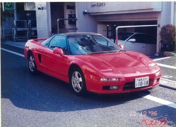 筆者が乗っていた初代NSX。自動車評論家の国沢光宏氏から買ったモデルだったのだという