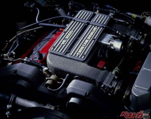 300ZRに搭載された190ps/25.0kgmを発生するVG30DE型3L、V6エンジン