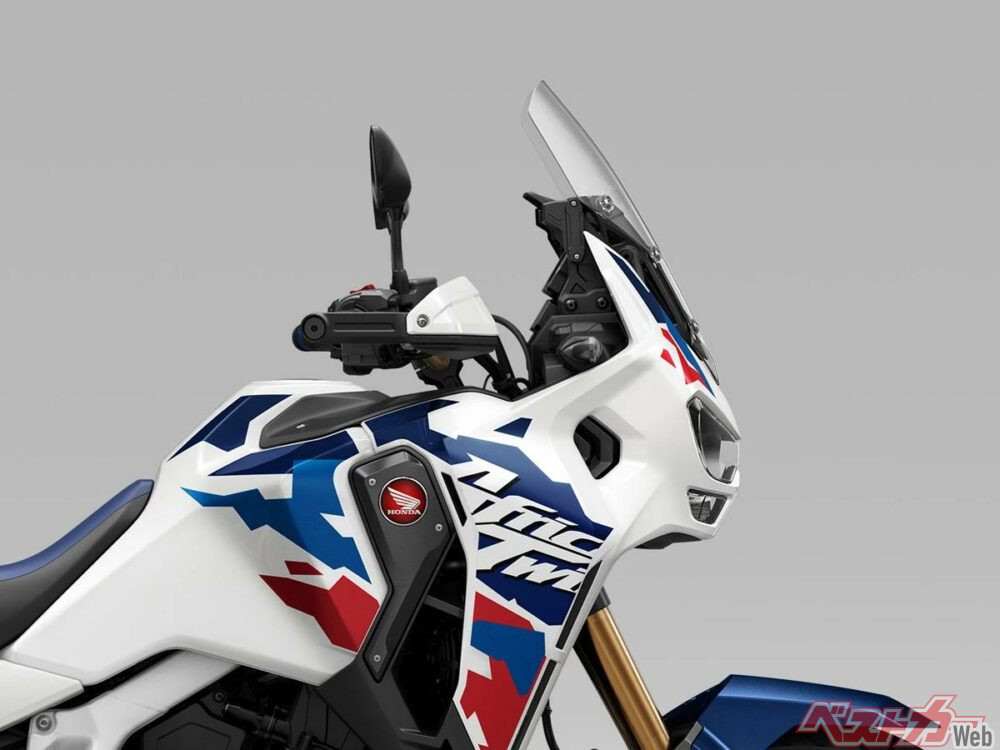 2024_honda_crf1100AfricaTwin_SCREEN_003