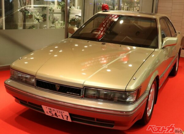 『あぶ刑事』でおなじみのF31レパードも！