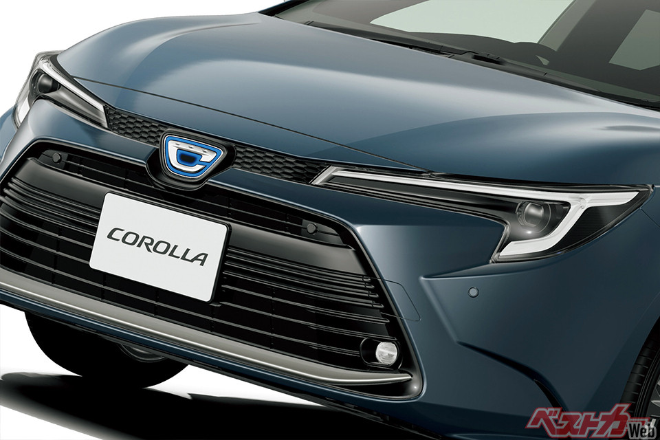 ハンドリングは世界レベル!! リッター30km超えの[カローラ]はデザイン