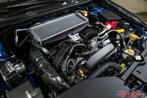 WRX tSに搭載される水平対向4気筒のFA24ターボ