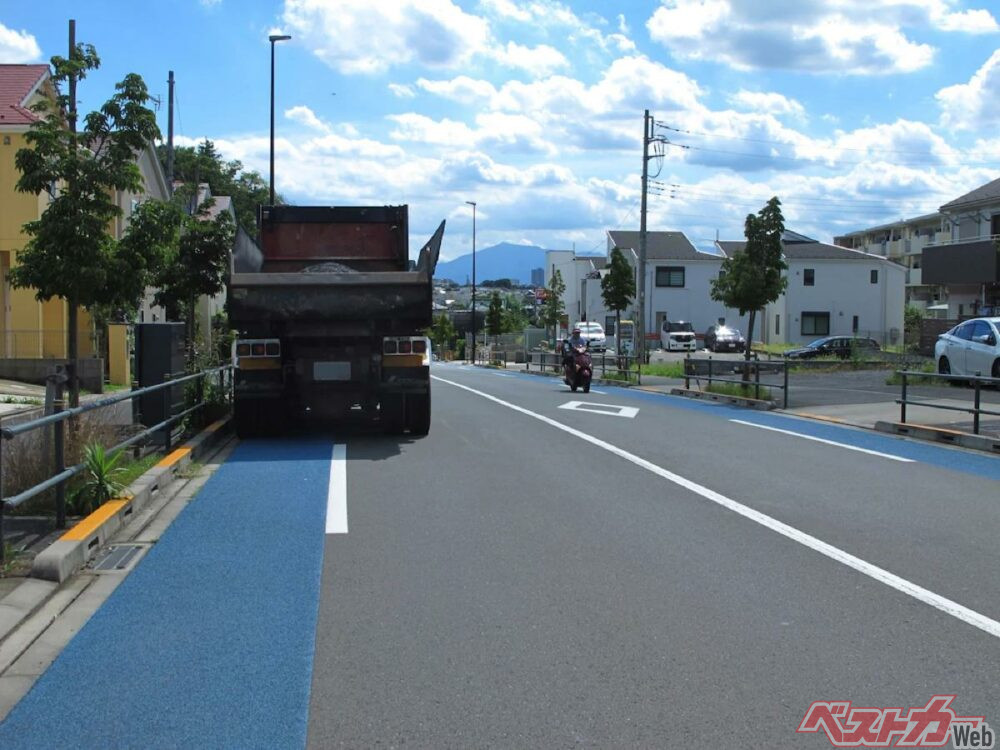 bicycle_lane_05