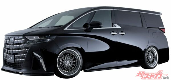 新型アルファードとのマッチングもバッチリ。当然ともいえるが、その難しさはオーナーであればこそ分かるはずだ