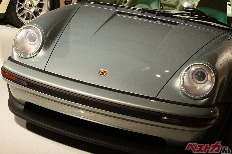 見た目は旧型ポルシェ!! 中身は最新の[750馬力]！ 納期3年の[911