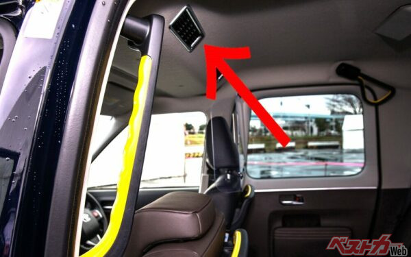 天井にスイッチがあり、風量を自由に調整できるのはホントに素晴らしい!!!