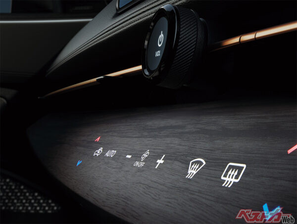 日産アリア B6 2WD 室内イメージ（2021年11月 B6（2WD）の価格発表時の公式画像より）