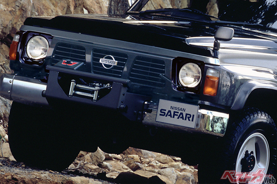 日産　3代目サファリ　2代目テラノ　10代目ダットサン　イメージビデオ　VHS 当時はランクルのガチンコ対抗馬だった!! 3代目で消えた[パトロール]が