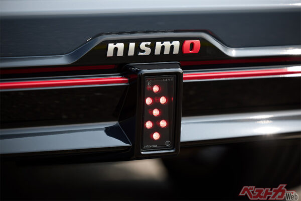 スカイライン NISMO（2023年8月発表時の公式画像より）