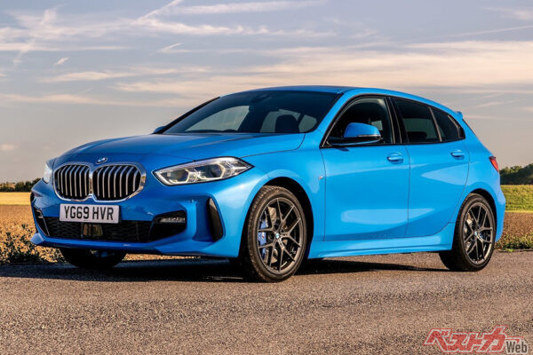 BMW 1シリーズ。FFに生まれ変わったコンパクトBMW。往年のフランス車とは異なる乗り味だが、これはこれで◎