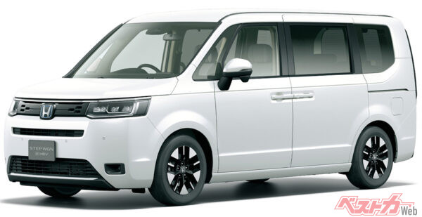 STEP WGN e:HEV AIR(FF) フロント7：3（プラチナホワイト・パール）（2022年5月 新型発表時の公式画像より）