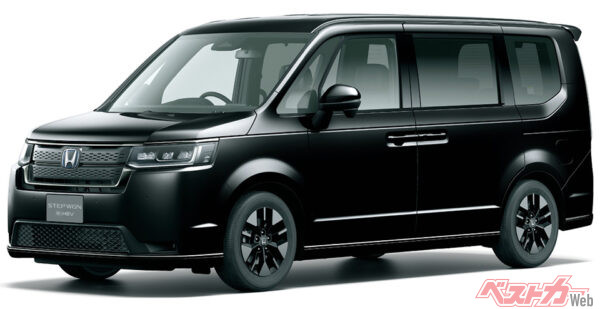 STEP WGN e:HEV SPADA(FF) フロント7 : 3（クリスタルブラック・パール）（2022年5月 新型発表時の公式画像より）