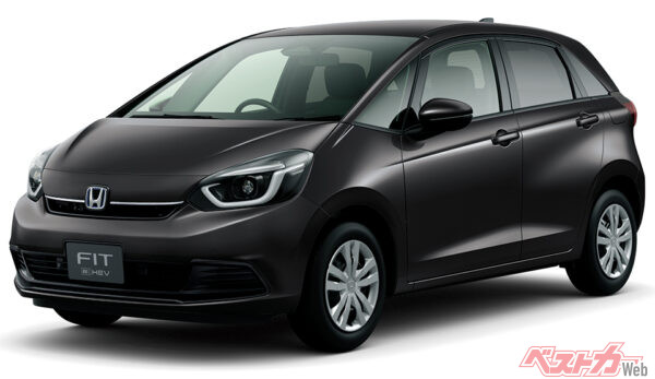 e:HEV HOME(FF) フロント7:3スタイリング (クリスタルブラック・パール)（2022年10月 マイナーモデルチェンジ実施時の公式画像より）