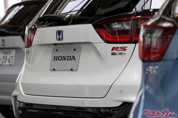 FIT e:HEV RS（2022年10月 マイナーモデルチェンジ実施時の公式画像より）