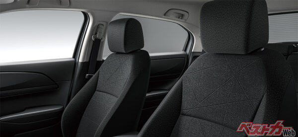 e:HEV X(FF) チャートフロントシート（2024年4月 マイナーチェンジ実施時の公式画像より）